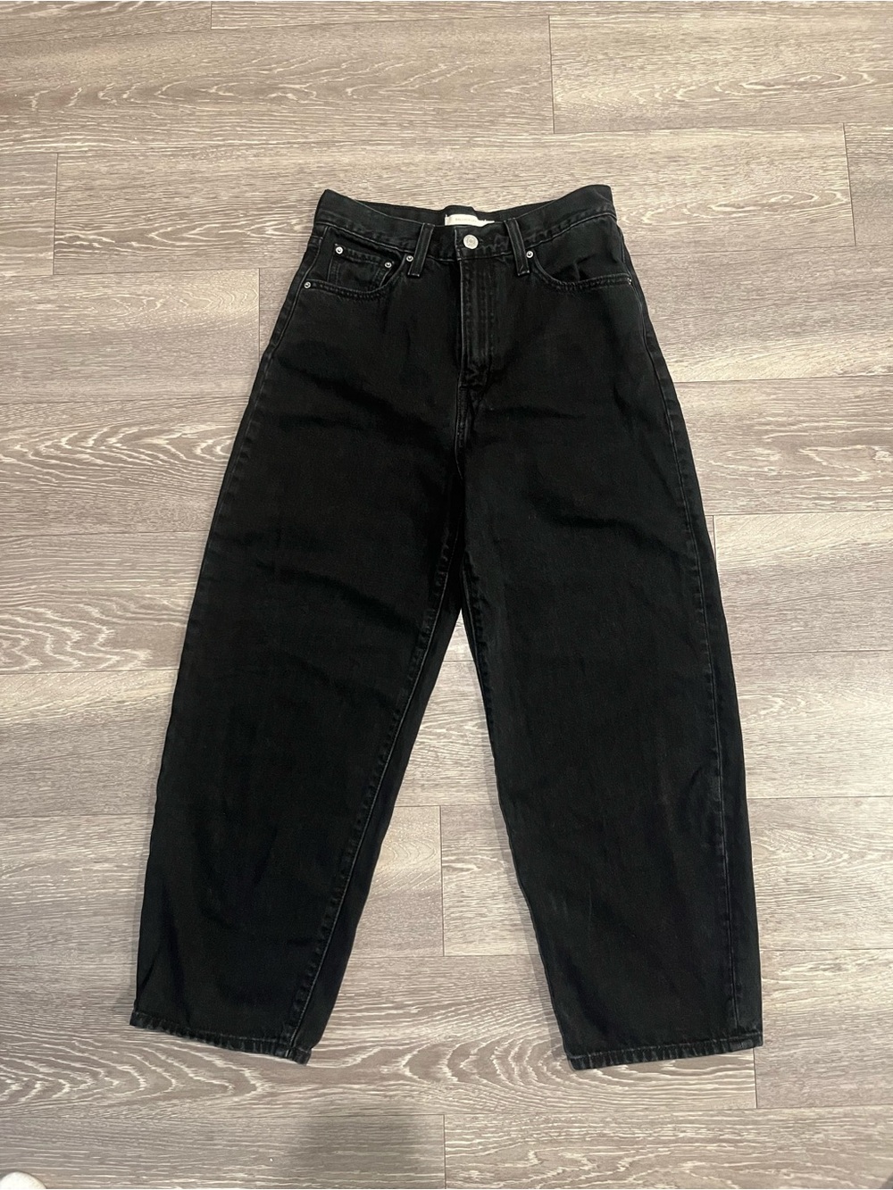 Levi’s Premium Balloon Leg Jeans Women’s 27 Black High Rise W27 L26